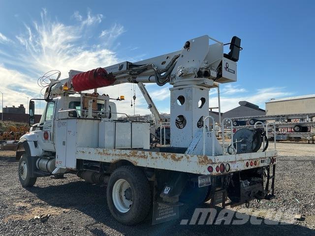IHC 7300 Truck mounted drill rig