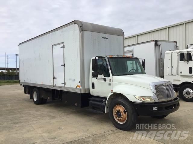 International  Box trucks