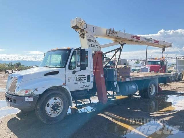 International  Track mounted cranes