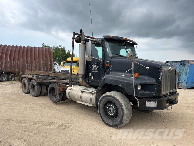 International  Skip bin truck