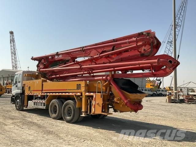 Isuzu  Concrete pumps