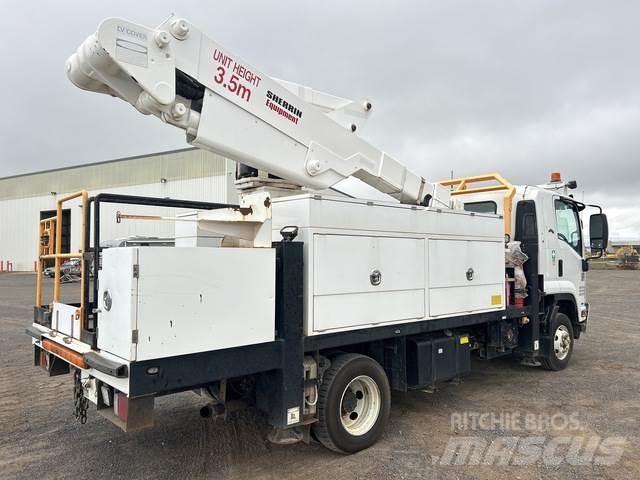 Isuzu FRR600 Truck mounted platforms
