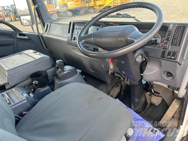 Isuzu FRR600 Truck mounted platforms