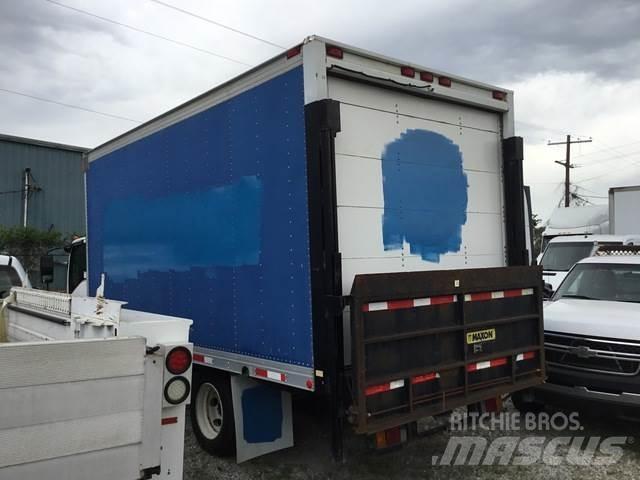 Isuzu NPR Box trucks