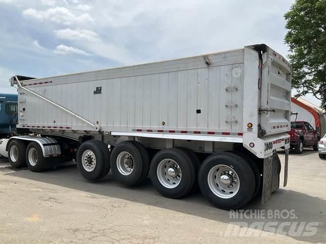  J & J Tipper trailers