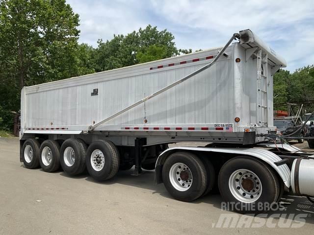  J & J Tipper trailers