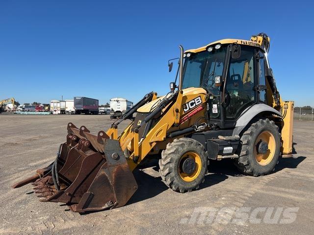 JCB 3CX Backhoe