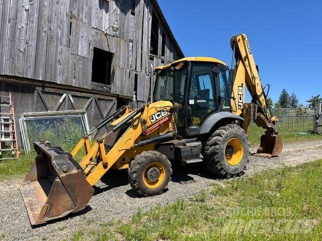 JCB 3CX15FT Backhoe