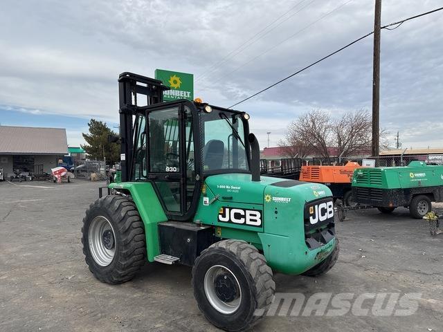 JCB 930 Rough terrain truck