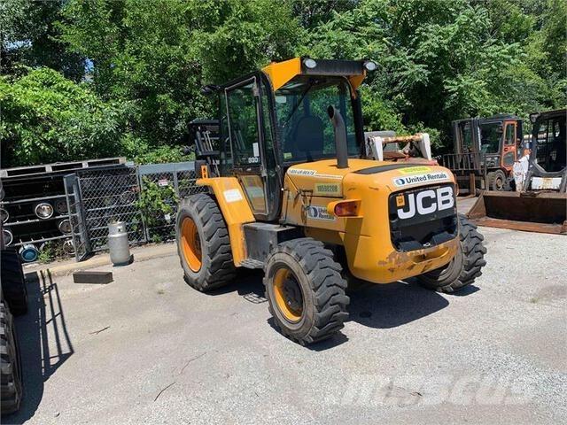 JCB 930-4 Rough terrain truck