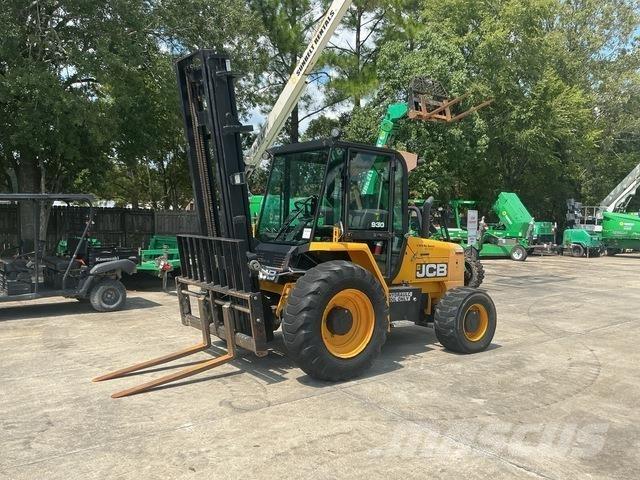 JCB 930-4 T4 Rough terrain truck