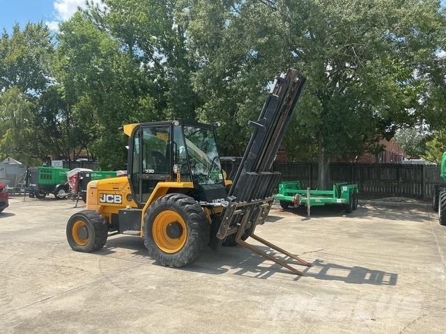 JCB 930-4 T4 Rough terrain truck