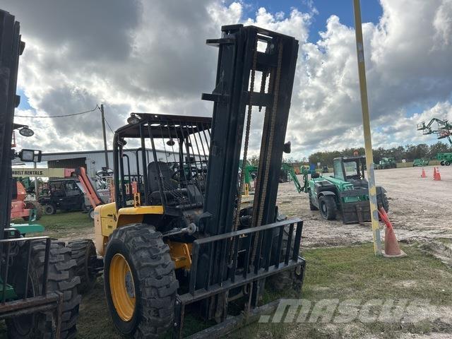 JCB 940-4 T4 Rough terrain truck