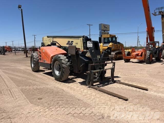 JLG 1043 Telescopic handlers
