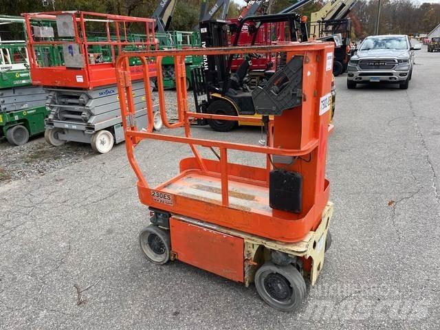 JLG 1230ES Used Personnel lifts and access elevators