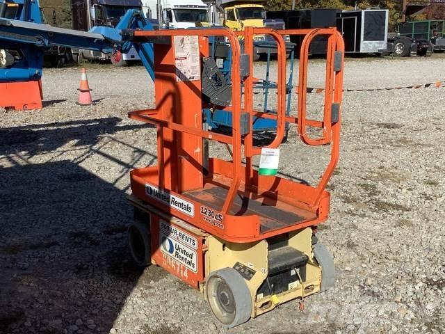 JLG 1230ES Used Personnel lifts and access elevators