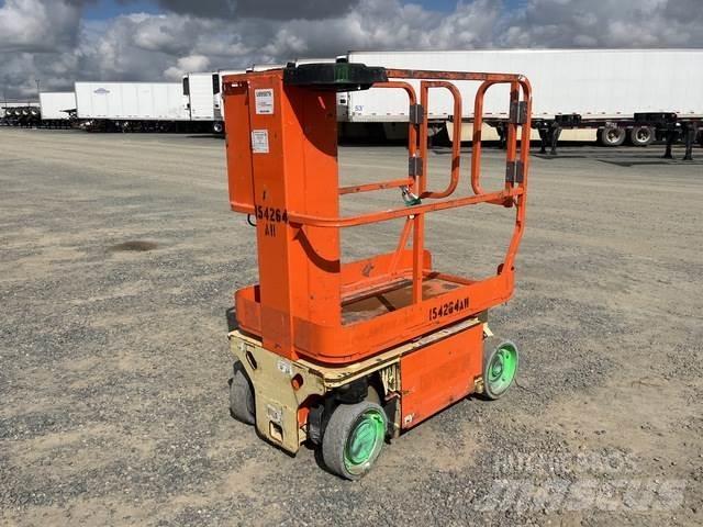 JLG 1230ES Used Personnel lifts and access elevators