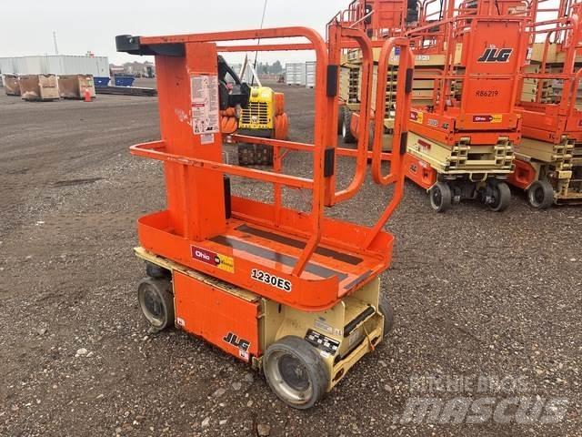 JLG 1230ES Used Personnel lifts and access elevators