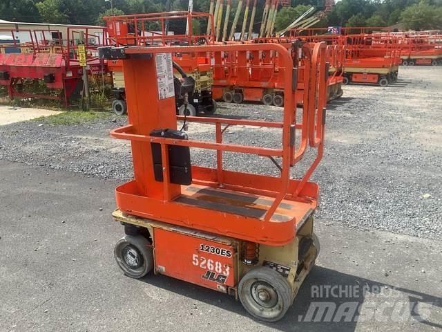 JLG 1230ES Used Personnel lifts and access elevators