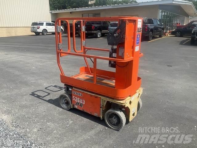 JLG 1230ES Used Personnel lifts and access elevators