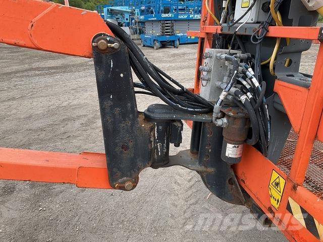 JLG 1350SJP Articulated boom lifts