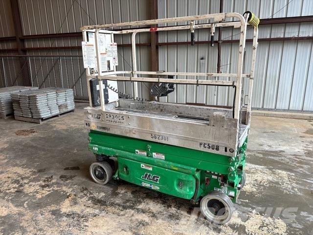JLG 1930ES Scissor lifts
