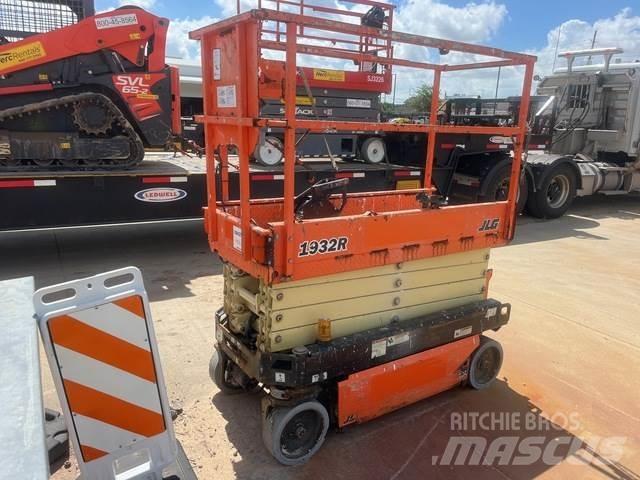 JLG 1932R Scissor lifts