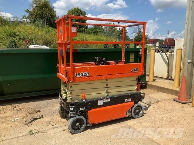 JLG 1932R Scissor lifts