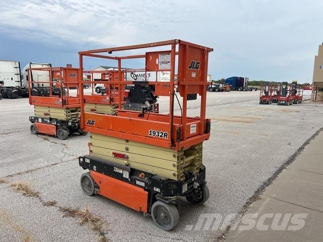 JLG 1932R Scissor lifts