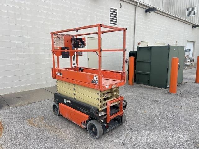 JLG 1932R Scissor lifts