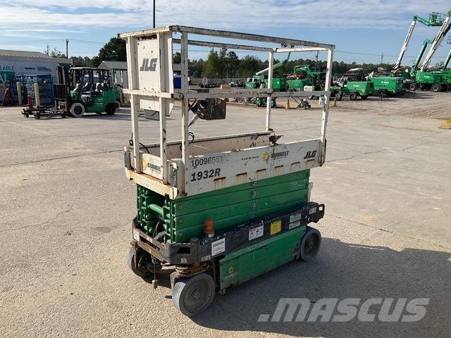 JLG 1932R Scissor lifts