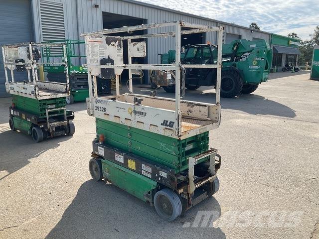 JLG 1932R Scissor lifts
