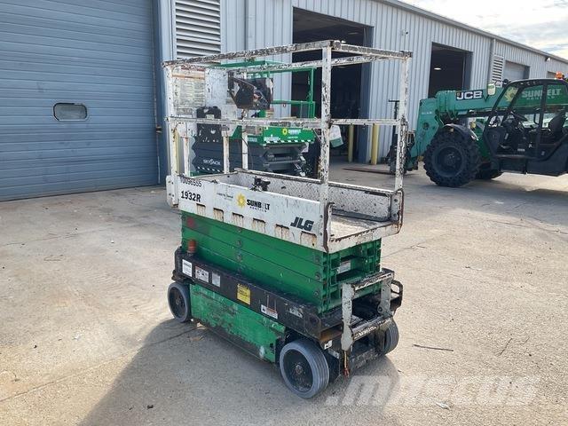 JLG 1932R Scissor lifts