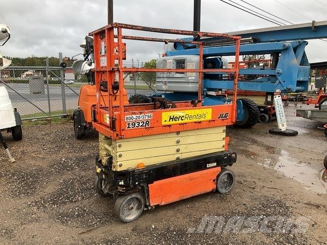 JLG 1932R Scissor lifts