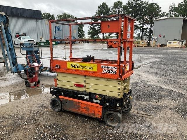 JLG 1932R Scissor lifts