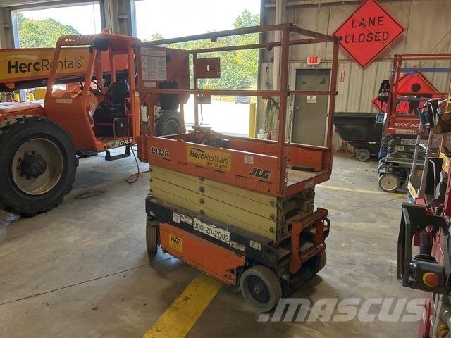 JLG 1932R Scissor lifts