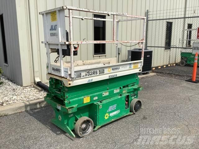 JLG 1932RS Scissor lifts