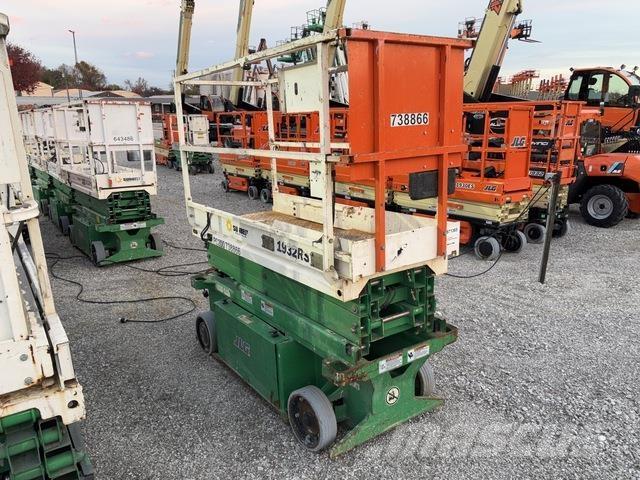 JLG 1932RS Scissor lifts