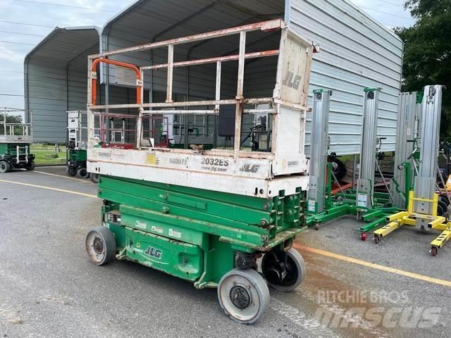 JLG 2032ES Scissor lifts