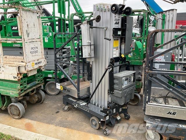 JLG 25AM Used Personnel lifts and access elevators