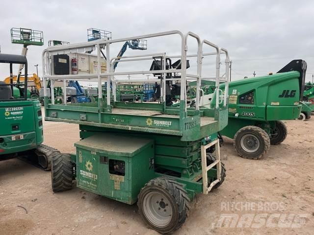 JLG 260MRT Scissor lifts