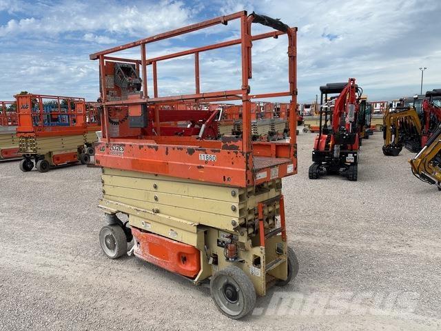 JLG 2632ES Scissor lifts