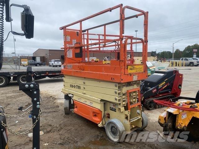 JLG 2632ES Scissor lifts