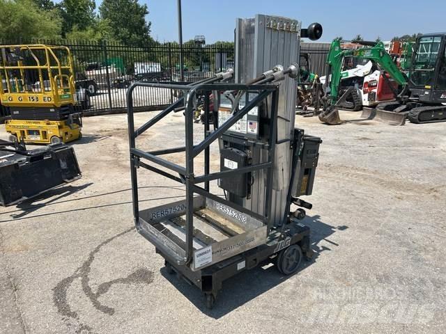 JLG 30AMDC Used Personnel lifts and access elevators