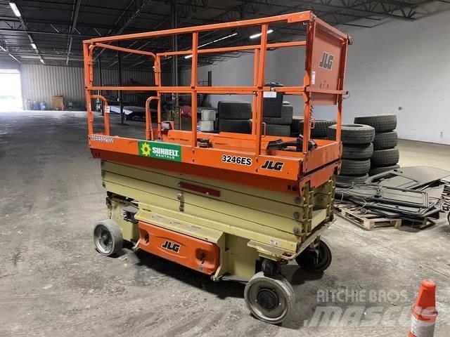 JLG 3246ES Scissor lifts