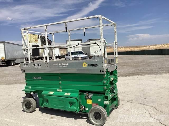 JLG 3246ES Scissor lifts