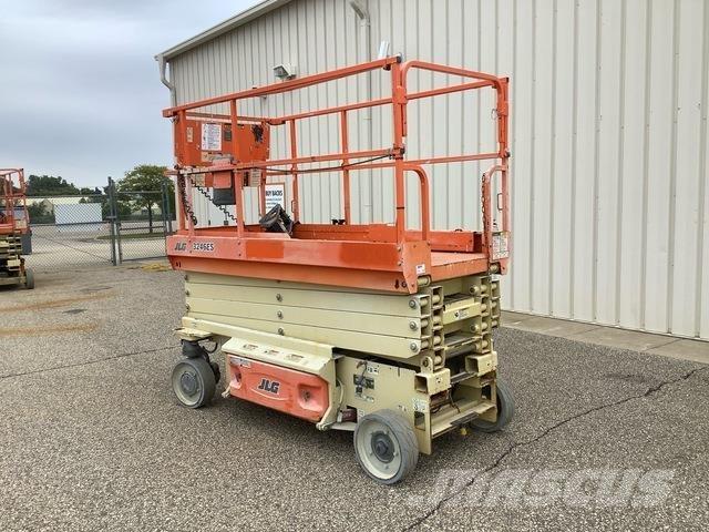 JLG 3246ES Scissor lifts