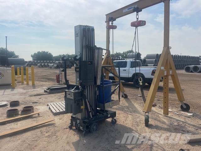 JLG 41AM Used Personnel lifts and access elevators