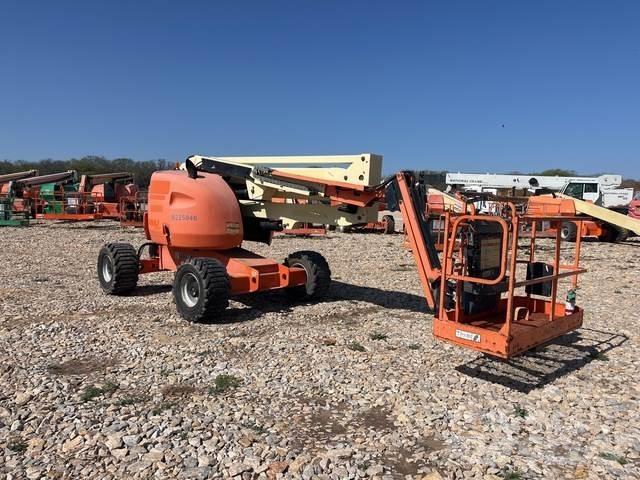 JLG 450AJ Articulated boom lifts
