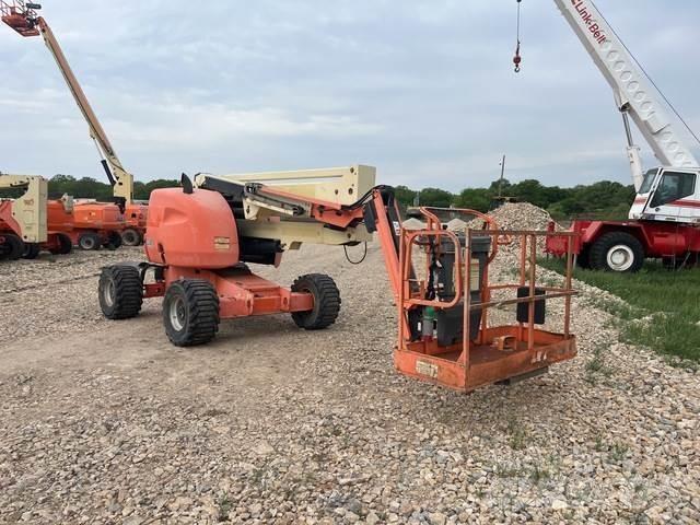 JLG 450AJ Articulated boom lifts